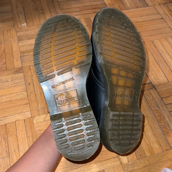 Low Floral Doc Martens - Picture 4 of 7